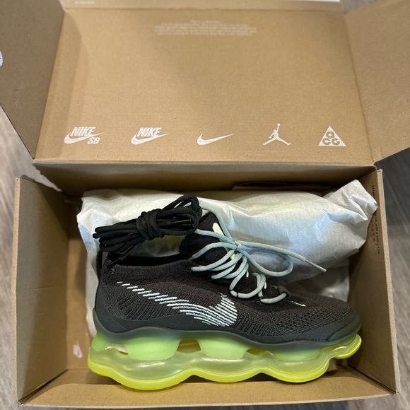 Green Nike Air Max Scorpion Flyknit 🦠💚 - Picture 6 of 6